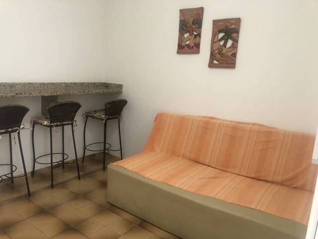 #QT/016 - Apartamento para Venda em Cabo Frio - RJ