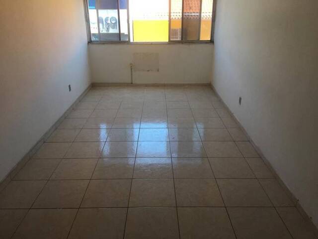 #AF0143 - Sala para Locação em Cabo Frio - RJ