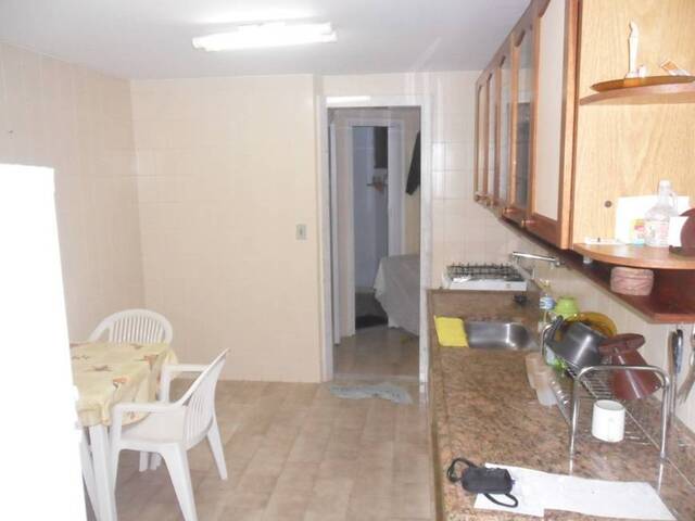 Apartamento para Venda em Cabo Frio - 4