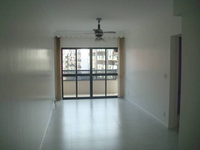 #AP2/211 - Apartamento para Venda em Cabo Frio - RJ