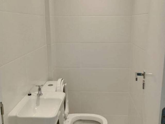 Apartamento para Venda em Cabo Frio - 5