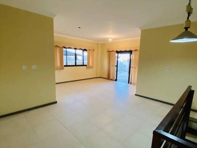 Apartamento para Venda em Cabo Frio - 3