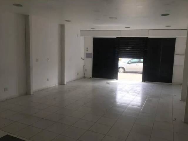 #AF0156 - Sala para Locação em Cabo Frio - RJ