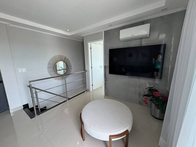 #APCO3/072 - Cobertura para Venda em Cabo Frio - RJ