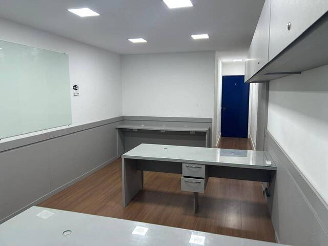 Sala para Locação em Cabo Frio - 4