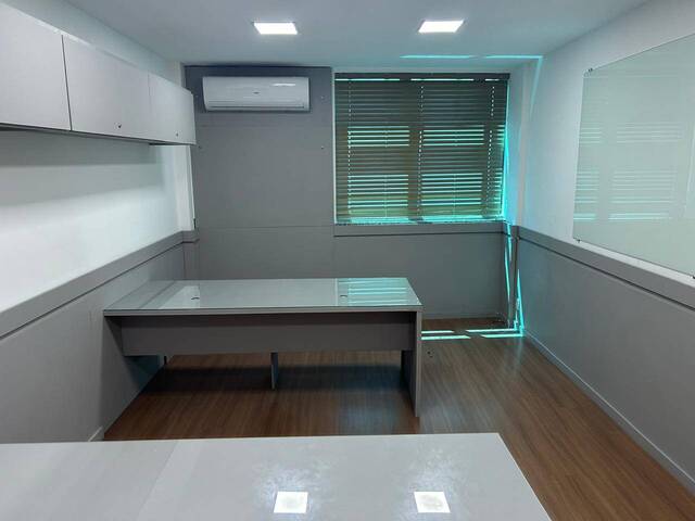 #AF0223 - Sala para Locação em Cabo Frio - RJ