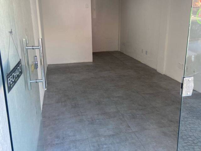 #AF0222 - Sala para Locação em Cabo Frio - RJ