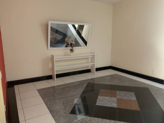 Apartamento para Venda em Cabo Frio - 5