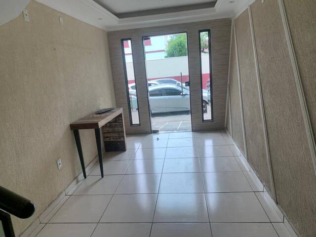 #AP2/266 - Apartamento para Venda em Cabo Frio - RJ