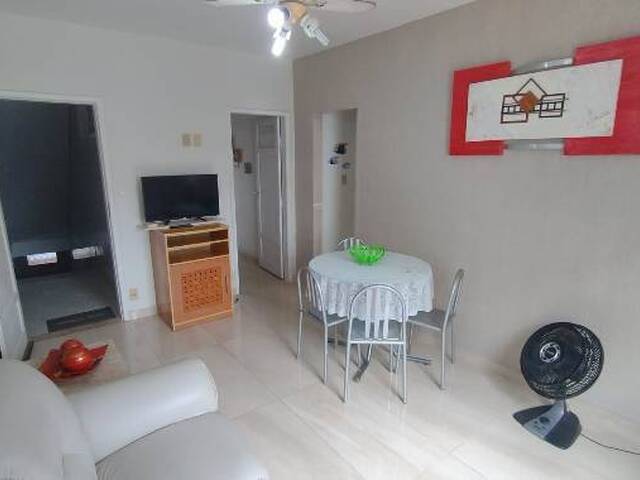 Apartamento para Venda em Cabo Frio - 5