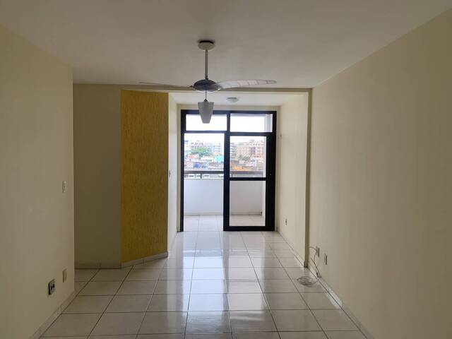 #AP2/206 - Apartamento para Venda em Cabo Frio - RJ